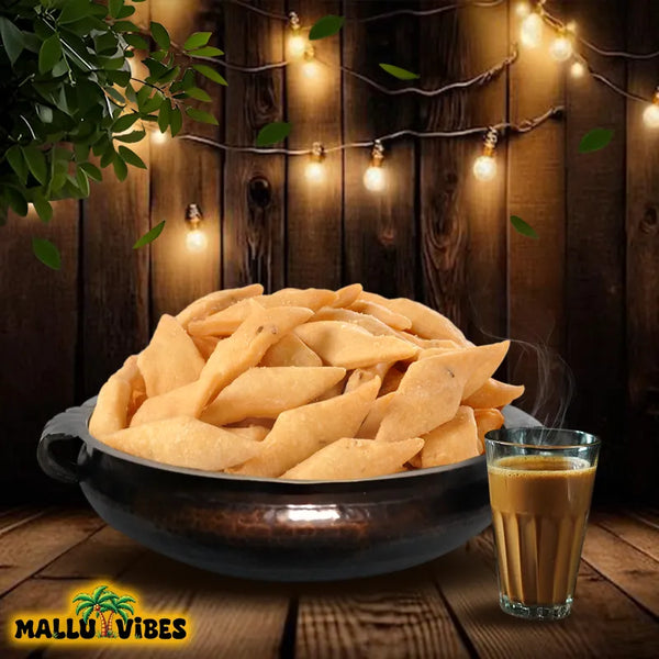 Front view of Freshly Made Kerala snacks diamond chips salt in a bowl, english - Online Kerala snacks spicy diamond cut chips 